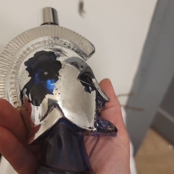 !Vintage Avon Spartan Trojan Solider bottle - Picture 5 of 6